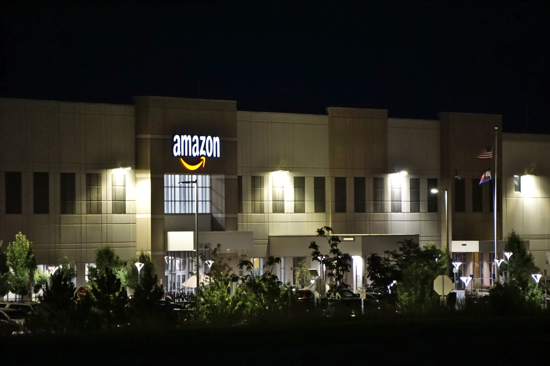 Investeren in Amazon: Alles wat je moet weten